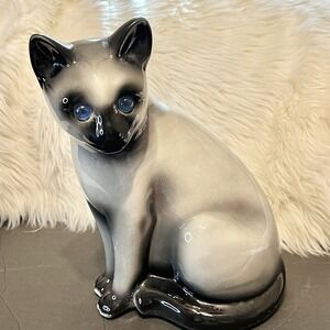 Vintage ELPA Alcobaca Portugal Gray Siamese Cat Ceramic‎ Figurine Blue Eye 11"